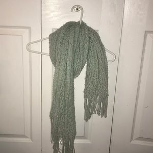Knit scarf
